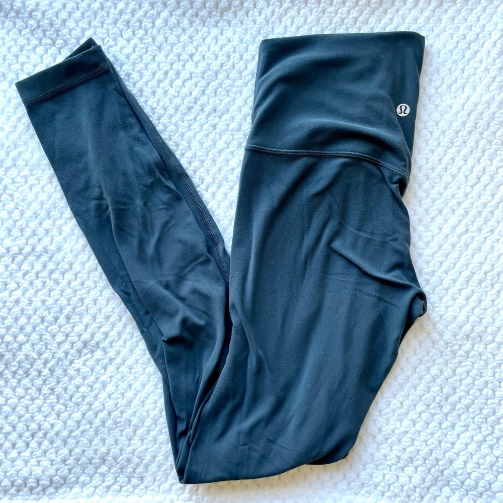Lululemon Align 28” size 6 in Desert Teal